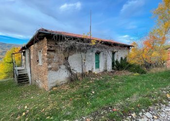 esterno2.png - Rustico pessola casa gasparone 81, Varsi - foto 1