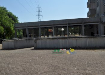 DSC_0094.JPG - Commercial Premises Piazza Caduti di Superga, Parma - photo 5