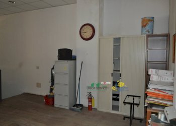 DSC_0115.JPG - Commercial Premises Piazza Caduti di Superga, Parma - photo 26