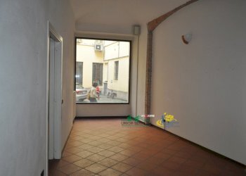 DSC_0104.JPG - Office Vicolo San Tiburzio, Parma - photo 6