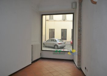 DSC_0107.JPG - Office Vicolo San Tiburzio, Parma - photo 9