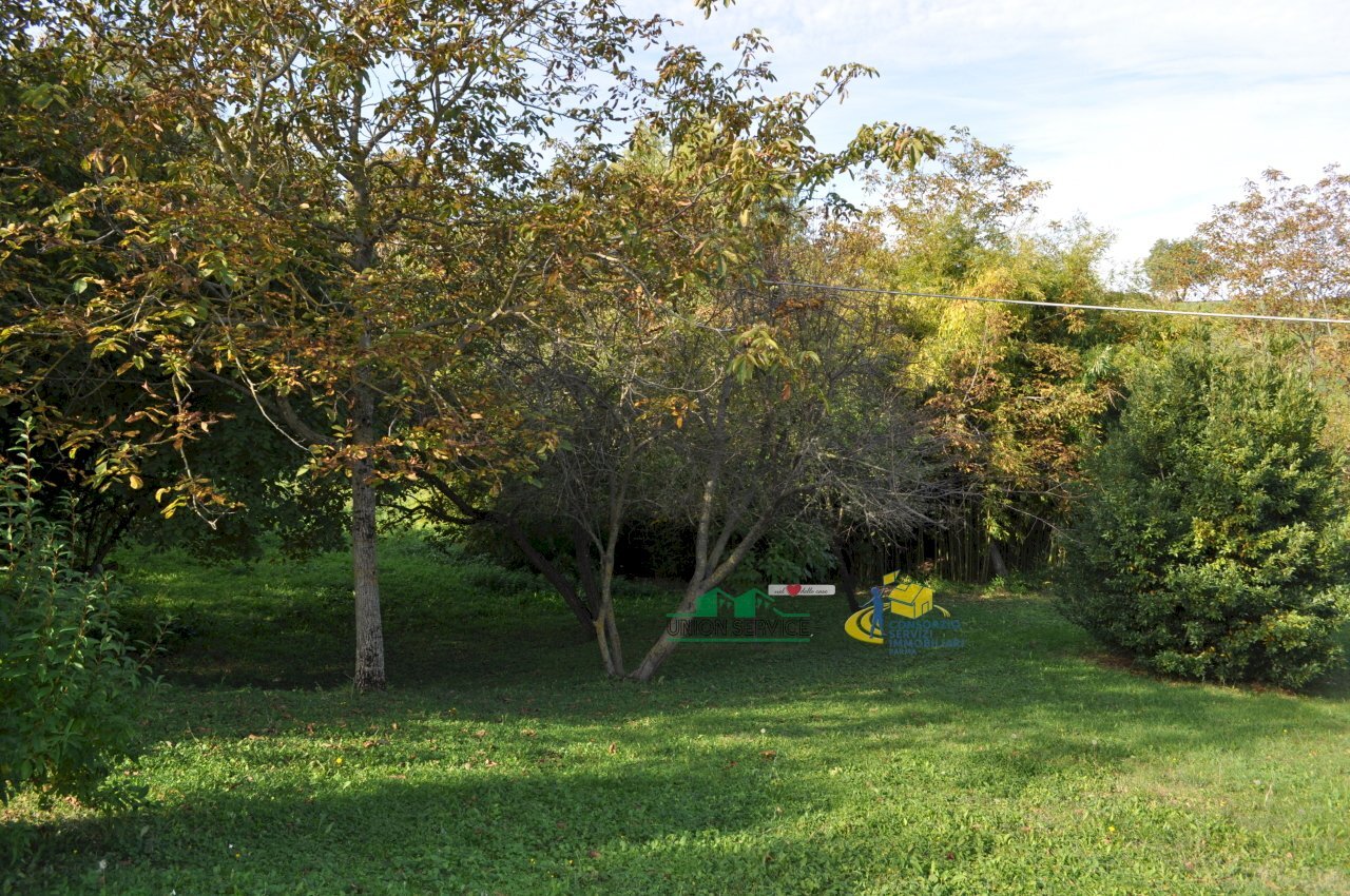 DSC_0002.JPG - Building land Via Ricò 40, Felino - photo 2