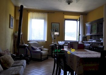 DSC_0018_01.JPG - Porzione di casa montesalso casino 65, Varano de' Melegari - foto 13