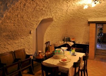 DSC_0021_01.JPG - Porzione di casa montesalso casino 65, Varano de' Melegari - foto 14