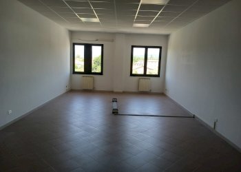 LEON4.jpg - Office Sarzana - photo 4