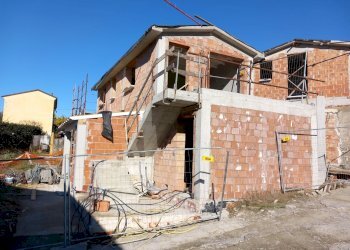 11TOR.jpg - Villa Trifamiliare Sarzana - foto 9