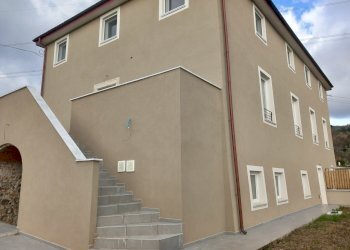 20250110_122717.jpg - Villa Trifamiliare Fosdinovo - foto 1