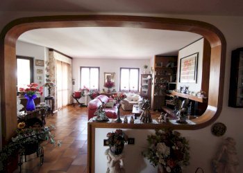 IMG_0010.JPG - Villa Luni - foto 2