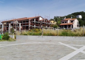 2.jpg - Casa indipendente Luni - foto 2