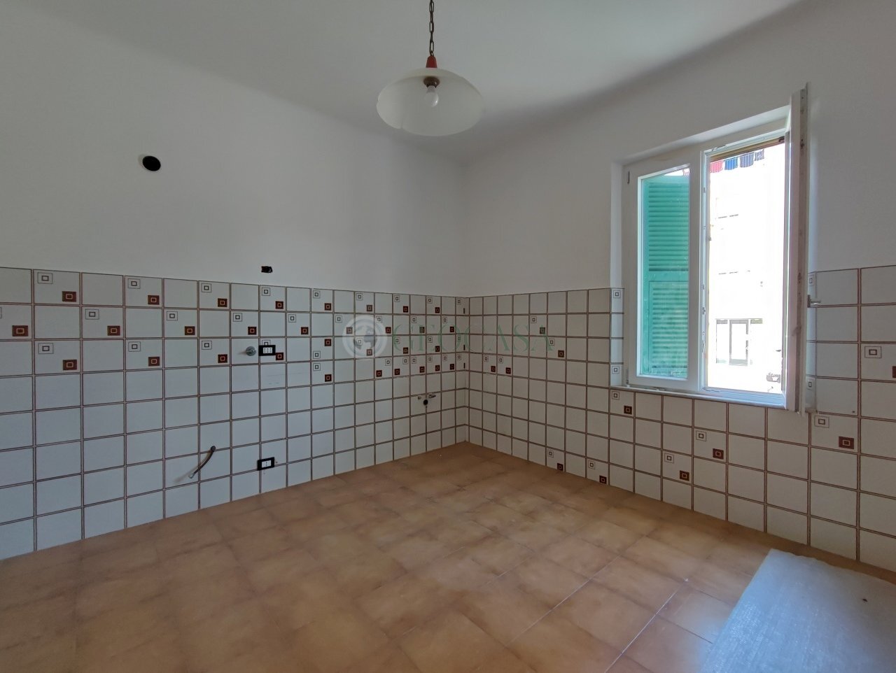 ingresso- cucina - Trilocale Vezzano Ligure - foto 2