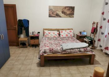 camera da letto - Quadrilocale Arcola - foto 5