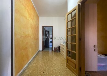 IMG_4954.jpg - Appartamento Piazza Vittorio Veneto 21, Sarzana - foto 11