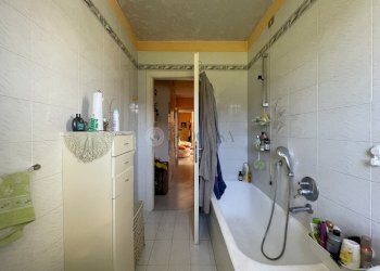 11.jpg - Quadrilocale Via dei Molini 199, Sarzana - foto 26