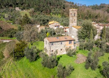 BELLA CASA IN PIETRA IN PICCOLO BORGO COLLINARE PA - Casale via del Calissi 18, Pescaglia - foto 3