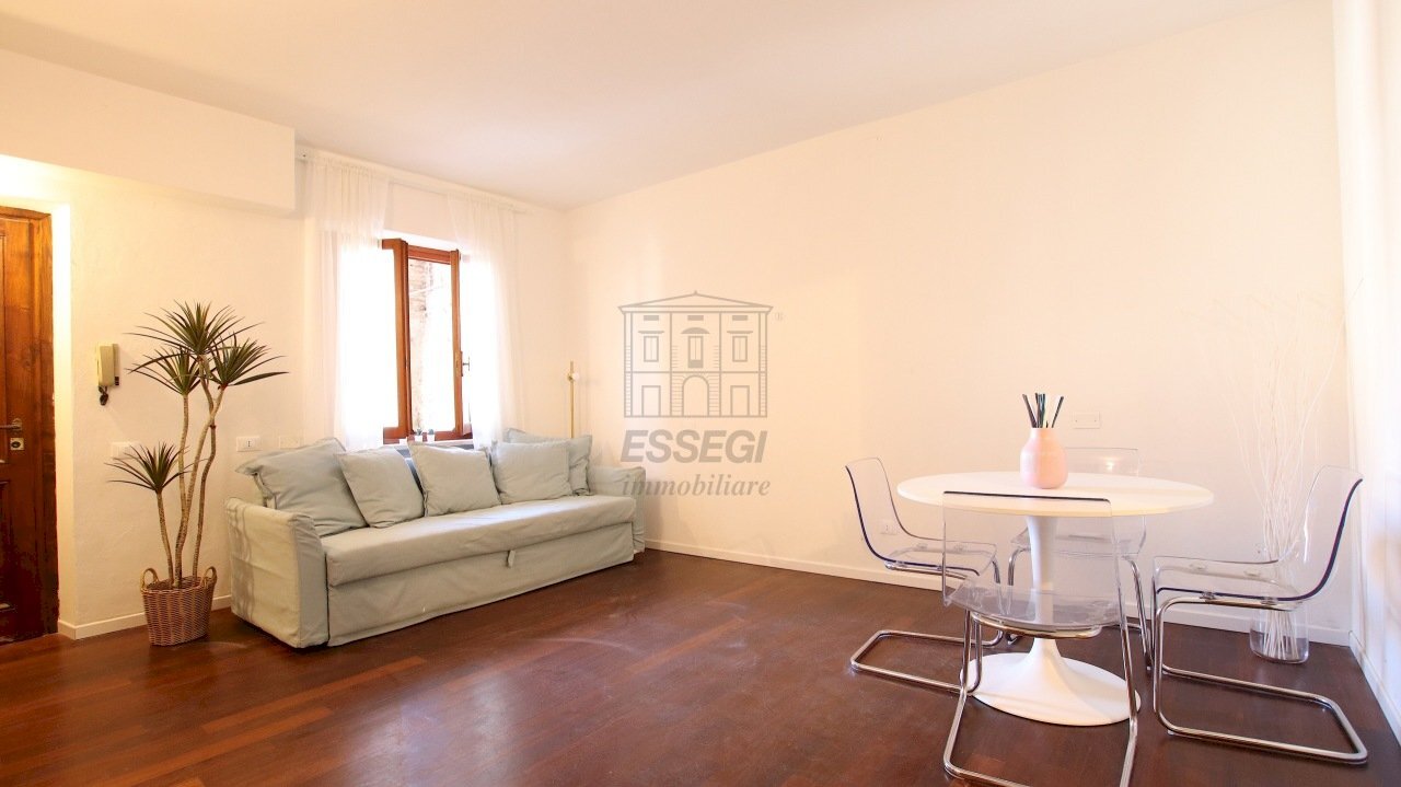 vendesi appartamento centro storico luccaIMG_8173. - Quadrilocale Via Francesco Carrara 49, Lucca - foto 2