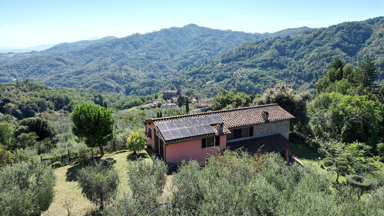 vendesi casa di campagna ristrutturata luccaDJI_07 - Rustico Località Pieve di Cerreto 3, Borgo a Mozzano - foto 3