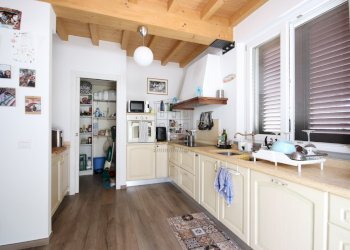 villa divisa in due abitazioni IA04117 (28).JPG - Villa Erta della Chiesa, Porcari 4, Porcari - foto 25