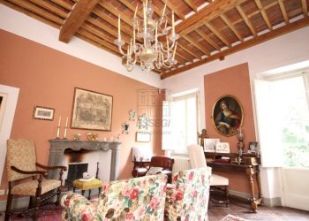 IMPORTANTE VILLA STORICA SULLA PRIMA COLLINA (10) - Villa Via del Caporale 773, Lucca - foto 7