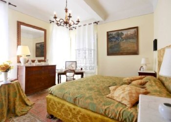 affittasi villa antica con piscina luccabedroom 6. - Villa Via di Piaggiori 316, Capannori - photo 23