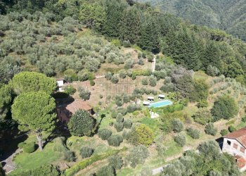 vendesi casa colonica con piscina e giardino lucca - Rustico Via di Mastiano e Gugliano 1024, Lucca - foto 11
