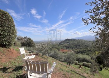 vendesi casa colonica con piscina e giardino lucca - Rustico Via di Mastiano e Gugliano 1024, Lucca - foto 22