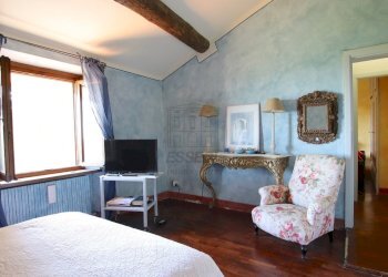 vendesi casa colonica con piscina e giardino lucca - Rustico Via di Mastiano e Gugliano 1024, Lucca - foto 30