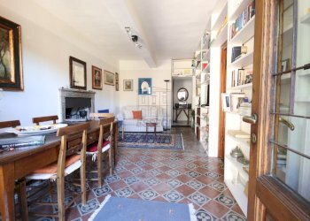 CASA DI PAESE IA04101 (1).JPG - Casale Località Lastrico 7, Pescaglia - foto 1