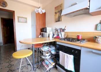 CASA DI PAESE IA04101 (11).JPG - Casale Località Lastrico 7, Pescaglia - foto 11