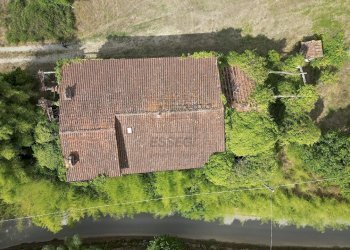 vendesi casa colonica da ritrutturare lucca collin - Casale Via del Cimitero ⅩⅩⅠⅠⅠ 529, Lucca - foto 4