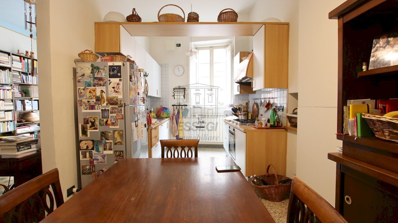 vendesi appartmento centro storico luccaIMG_7286.J - Appartamento Via Fillungo 57, Lucca - foto 2