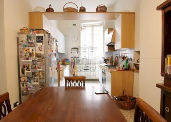 vendesi appartmento centro storico luccaIMG_7286.J - Appartamento Via Fillungo 57, Lucca - foto 2