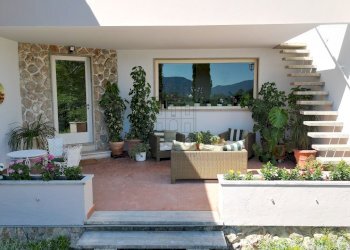 vendesi villa moderna padronale lucca colline DJI_ - Villa Via Parco della Rimembranza 1180/A, Lucca - foto 6