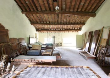 vendesi villa con giardino e limonaia lucca IMG_18 - Villa Via dei Gambarini, Lucca - foto 28