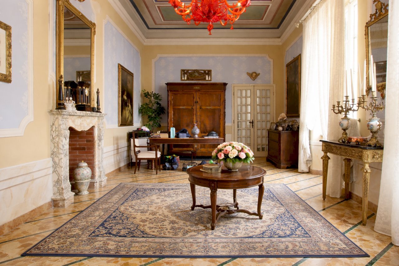 appartamento ampio vendesi lucca centro storicopng - Apartment Piazza San Michele 10, Lucca - photo 2