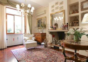 vendesi appartamento centro storico luccaIMG_6780. - Appartamento Piazza San Michele 10, Lucca - foto 8