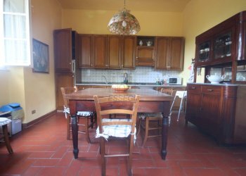 Bifamiliare affascinante immersa nel verde (29).JP - Casale Via della Chiesa XXIII 405, Lucca - foto 13