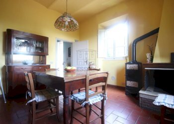 Bifamiliare affascinante immersa nel verde (32).JP - Casale Via della Chiesa XXIII 405, Lucca - foto 14