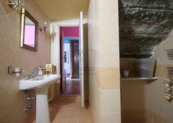 Bifamiliare affascinante immersa nel verde (40).JP - Casale Via della Chiesa XXIII 405, Lucca - foto 16