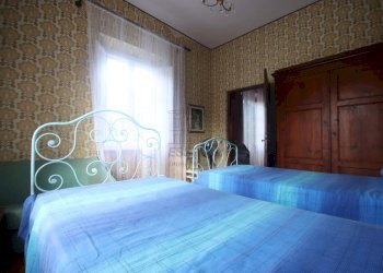 Bifamiliare affascinante immersa nel verde (59).JP - Casale Via della Chiesa XXIII 405, Lucca - foto 23