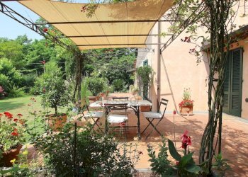 VENDESI RUSTICO CON PARCO CAPANNORI LUCCA collineI - Casale Via del Parco 9B, Capannori - photo 4