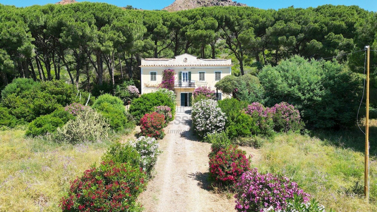 vendesi villa con vista porto con parcoDJI_0268.JP - Casale Località Monte 4, Porto Azzurro - photo 1