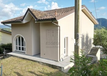 vendesi villetta indipendente con giardino e terra - Casa indipendente Traversa I Via Vecchia della Chiesa 26, Lucca - foto 6