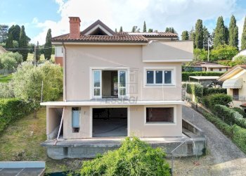 vendesi villetta indipendente con giardino e terra - Casa indipendente Traversa I Via Vecchia della Chiesa 26, Lucca - foto 10