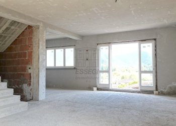 vendesi villetta indipendente con giardino e terra - Casa indipendente Traversa I Via Vecchia della Chiesa 26, Lucca - foto 11