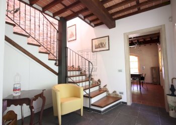 Rustico indipendente immerso nel verde, Lucca (15) - Casa indipendente Via dei Garganetti 314, Lucca - foto 3