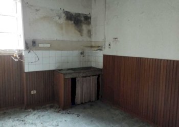 terratetto centrale di corte da ristrutturare (8). - Terratetto - Terracielo Via della Madonnina 13, Lucca - foto 3