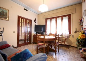 Villa singola in zona semicollinare (75).JPG - Villa Strada Comunale Generale Carlo Alberto dalla Chies 83, Capannori - foto 9