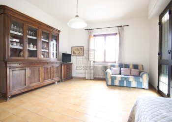 Villa di campagna in vendita a Lucca (7).JPG - Villa Via di Mammoli 1376, Lucca - foto 5