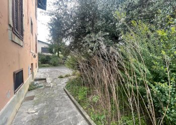 Villa liberty di prestigio (1).jpeg - Villa Viale Luporini  97, Lucca - foto 6