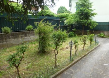 IA03937 Villa liberty di prestigio (18).JPG - Villa Viale Luporini  97, Lucca - foto 8